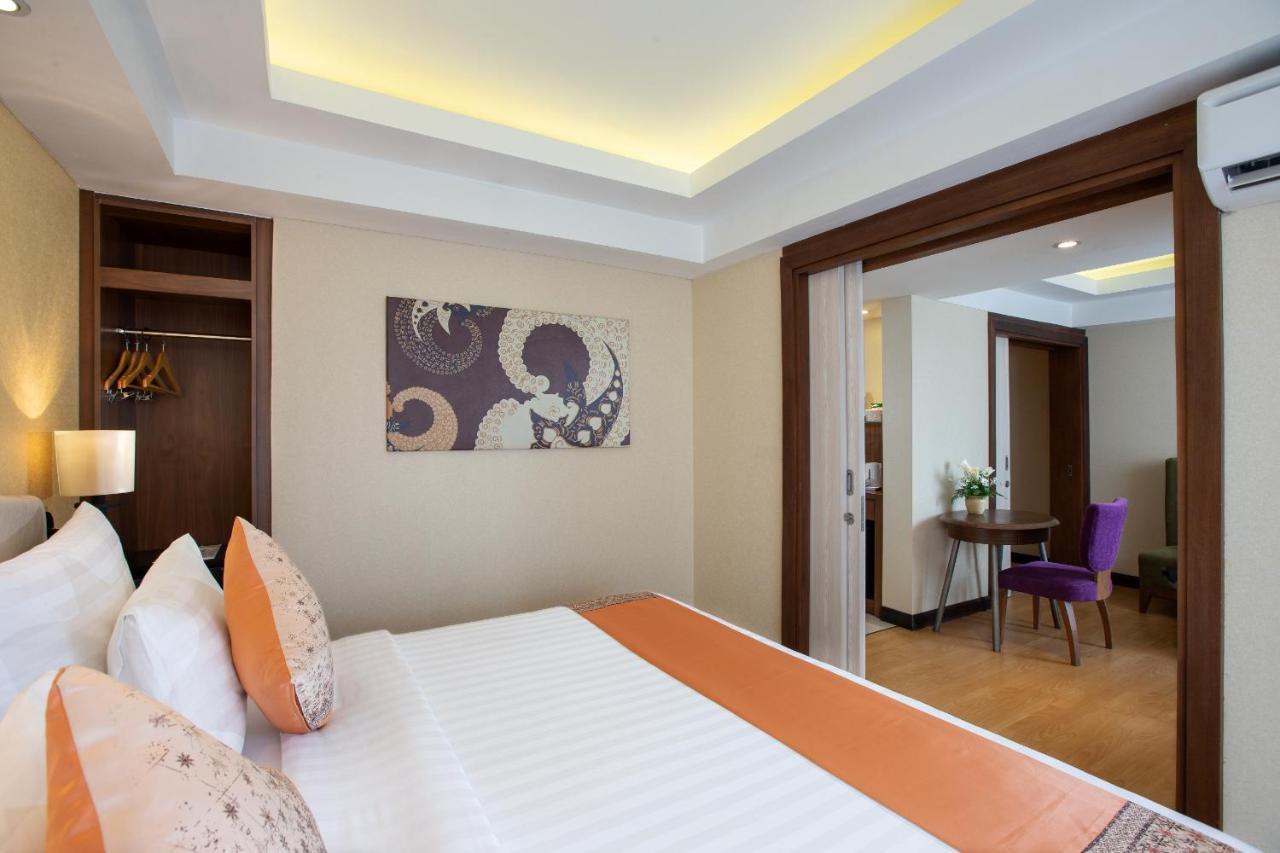 Sahid Raya Hotel & Convention Yogyakarta Maguwo Exterior foto